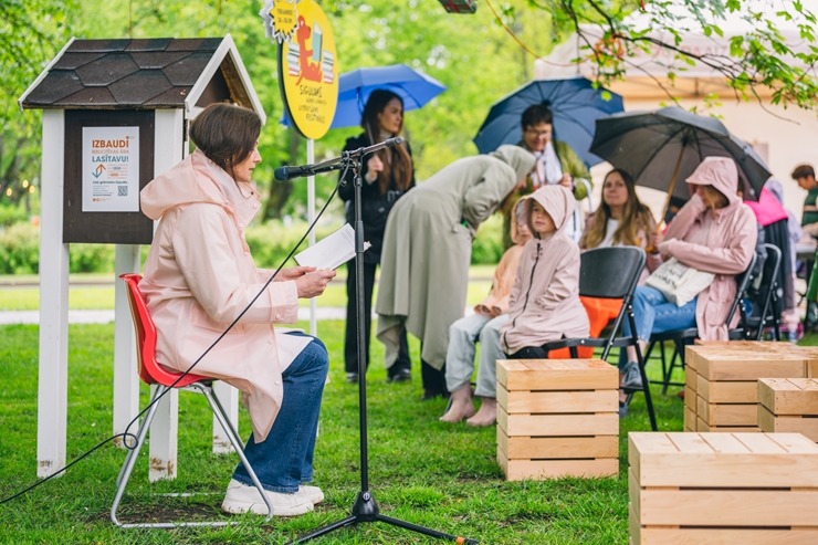 Par spīti lietum Sigulda atklāj vasaras sezonu ar Siguldas svētkiem. Foto: Oskars Briedis, Viktorija Maško, Alex Puskins, Edgars Semanis, Inna Zaharov Par spīti lietum Sigulda atklāj vasaras sezonu ar Siguldas svētkiem. Foto: Oskars Briedis, Viktorija Maško, Alex Puskins, Edgars Semanis, Inna Zaharov 371666