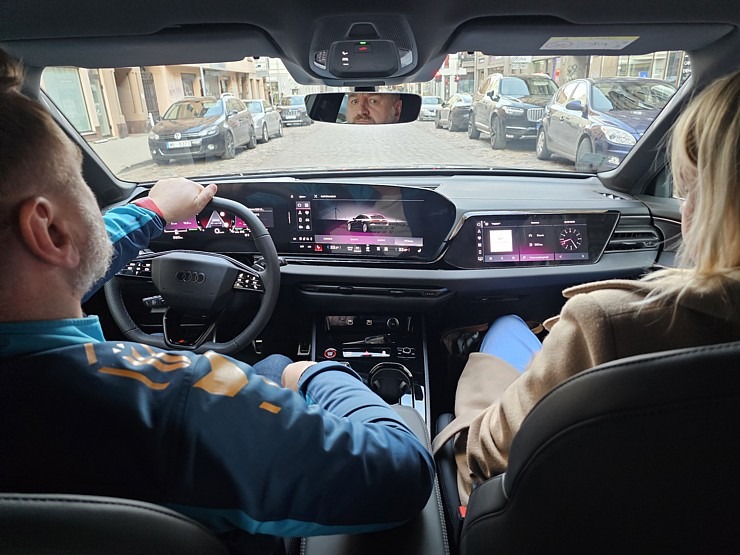 Travelnews.lv apceļo Latviju ar jauno un ceļojumiem draudzīgo «Audi A5 Avant» 371872