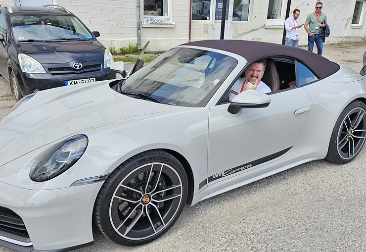 Apceļojam Latviju ar sešiem dažādiem Porsche 911 un 718 spēkratiem 372626