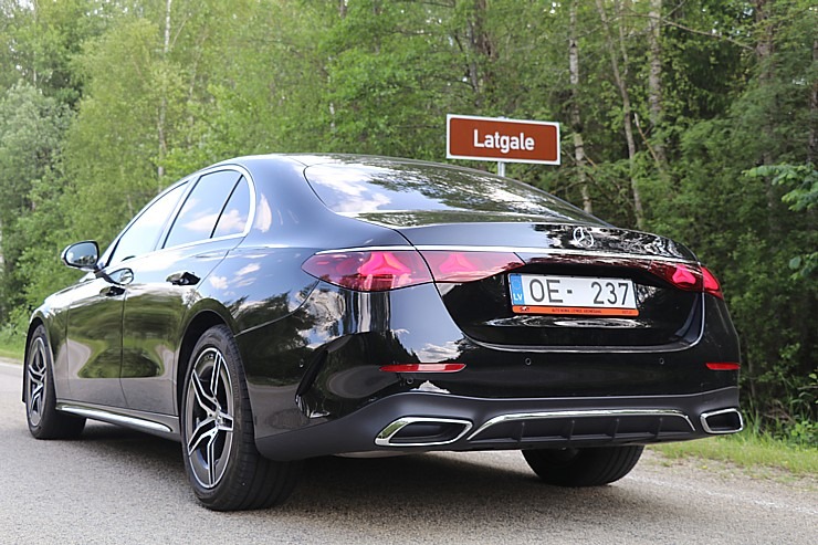 Sadarbībā ar auto nomu «SIXT Latvija» un «Mercedes-Benz E 200 Sedan» apceļojam Latviju 372892