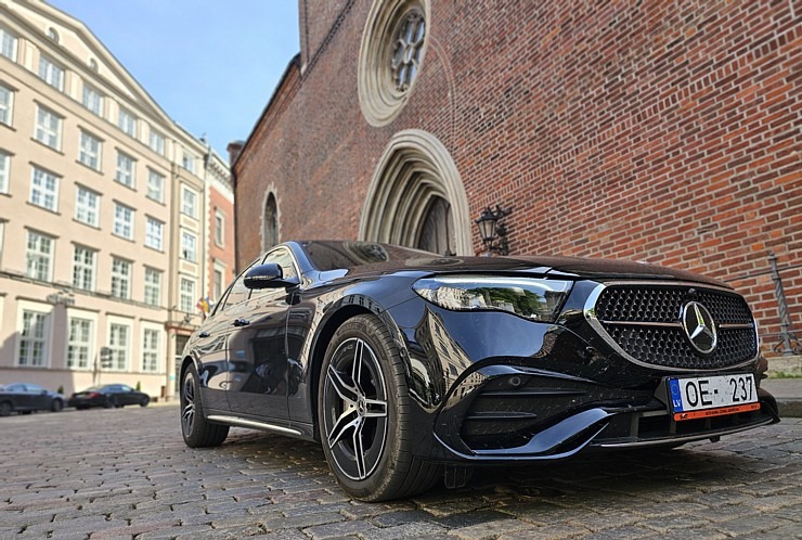 Sadarbībā ar auto nomu «SIXT Latvija» un «Mercedes-Benz E 200 Sedan» apceļojam Latviju 372898