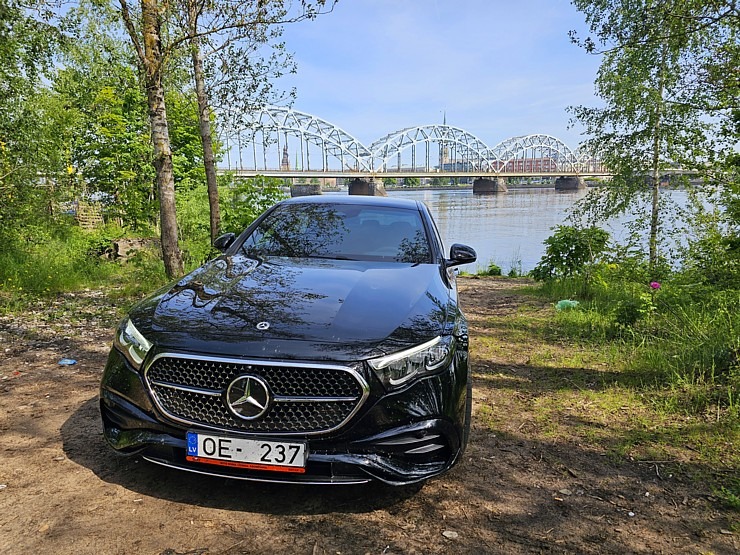 Sadarbībā ar auto nomu «SIXT Latvija» un «Mercedes-Benz E 200 Sedan» apceļojam Latviju 372901