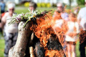 Fotoatskats uz svētku lustēm Dienvidkurzemes novada Priekulē - Foto