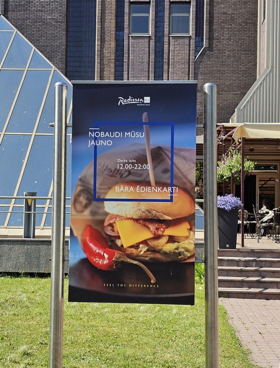 Ejam brokastīs (20 eiro) uz «Radisson Blu Ridzene Hotel» leģendāro restorānu «Piramīda» 373451