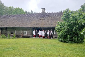 Igaunijas salā apmeklējam Hijumā brīvdabas muzeju - Foto