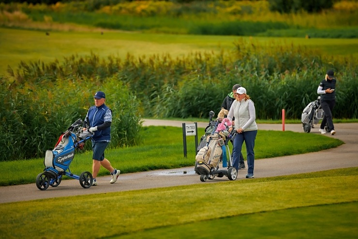 «Jurmala Golf Club & Hotel» ar Turcijas viesnīcu tīklu «Maxx Royal Resorts» rīko golfa turnīru Piņķos. Foto: Igors Timofejevs 375989