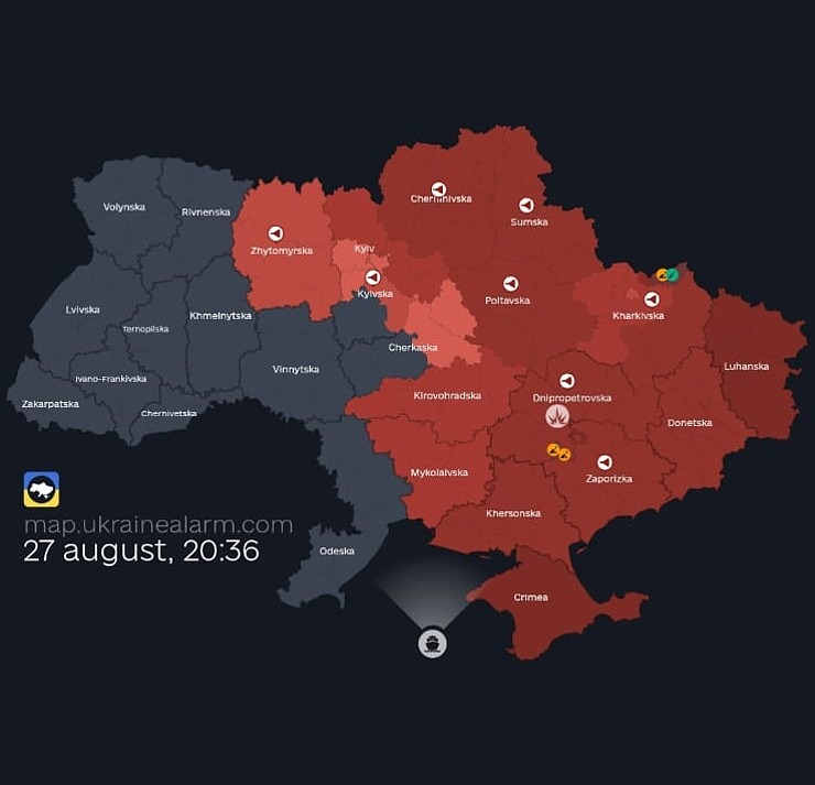 Daži foto mirkļi no Čerkasiem Ukrainā, kur tika nogādās Latvijā ziedotās skolas somas. Sadarbībā ar auto nomu «SIXT» 376314
