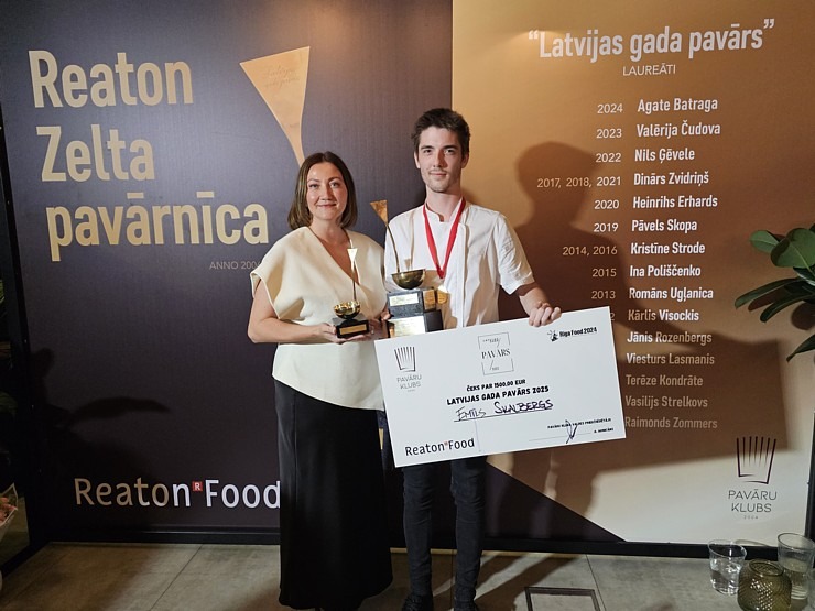 «Latvijas gada pavārs 2025» Emīls Skalbergs, restorāns «John - John chefs hall» un «Latvijas pavārzellis 2025» - Rota Gundega Klētniece, restorāns «Fe 376677