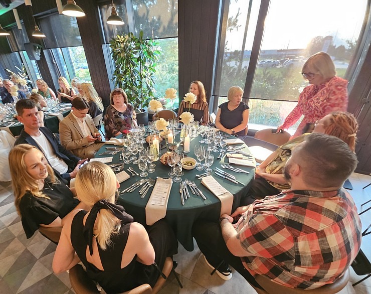 «Latvijas gada pavārs 2025» Emīls Skalbergs, restorāns «John - John chefs hall» un «Latvijas pavārzellis 2025» - Rota Gundega Klētniece, restorāns «Fe 376631