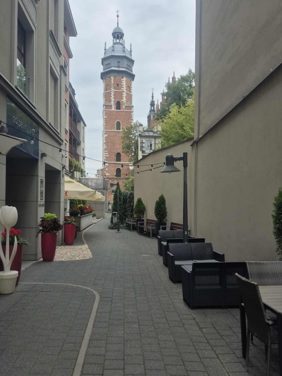 Travelnews.lv iejūk starp tūristiem un izbauda rudenīgo Krakovu 378224