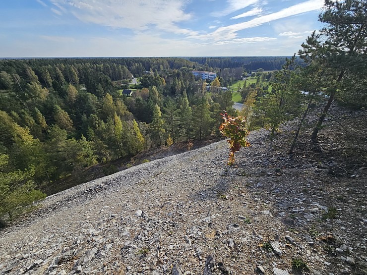 Braucam ar īpašu apvidus auto no « Adrenaator» pa Aidu alpiem Igaunijas Austrumviru apriņķī. Sadarbībā ar «Active Travel» un Idaviru 378444