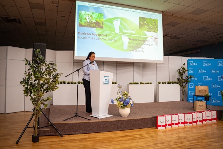 Biznesa augstskolā «Turība» norisinās tūrisma konference «Tūrisma attīstības recepte: ilgtspējība, atbildība, drošība» 379094