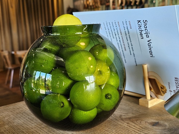 Iepazīstam un izgaršojam restorānu «Stacija Vaivari Kitchen» Jūrmalas Restorānu nedēļas ietvaros. Sadarbībā ar VisitJurmala.lv 379285