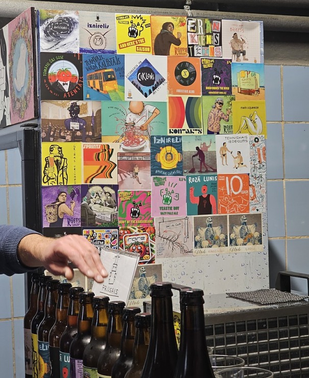 Degustējam Jūrmalas amatniecības alus darītavas « Prusaks » produkciju un viesmīlību. Sadarbībā ar VisitJurmala.lv 379353