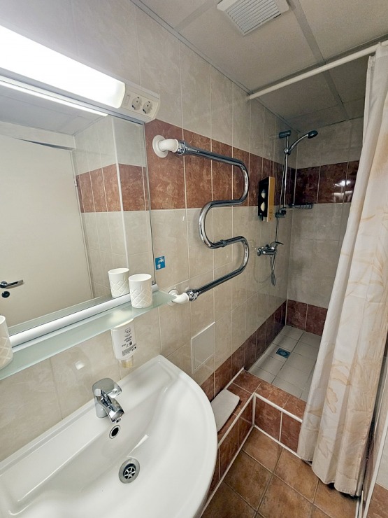 Iepazīstam un nakšņojam viesnīcā « Toila Spa Hotel » Igaunijas Austrumviru apriņķī. Sadarbībā ar «Active Travel» un Idaviru 379402