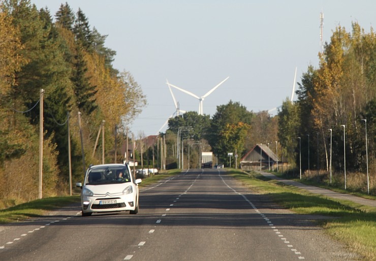 Jaukā autobusa kompānijā apceļojam Igaunijas Austrumviru apriņķi. Sadarbībā ar «Active Travel» un Idaviru 379465