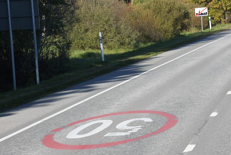 Jaukā autobusa kompānijā apceļojam Igaunijas Austrumviru apriņķi. Sadarbībā ar «Active Travel» un Idaviru 379472