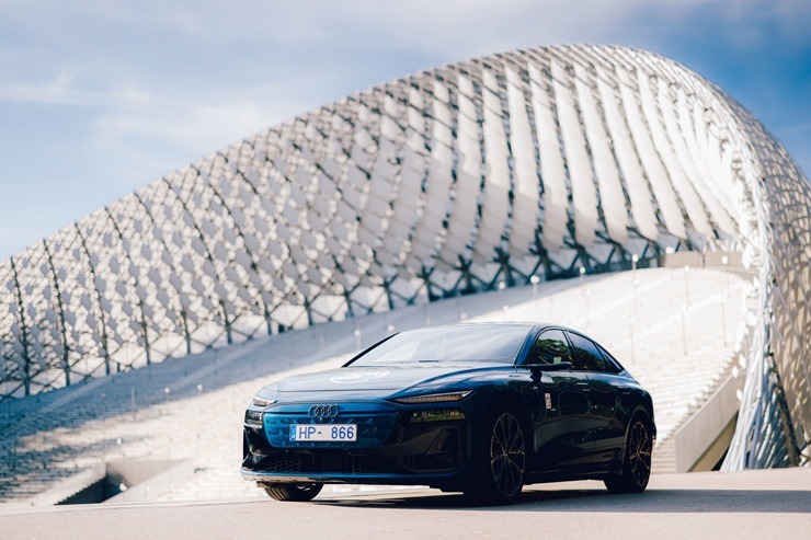 «Latvijas e-auto 2025/26» par uzvarētājiem kļūst «Audi A6 e-tron», «BYD Sealion 7» un «Renault R5 E-Tech Electric» 380544