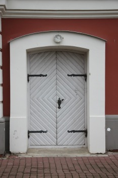26