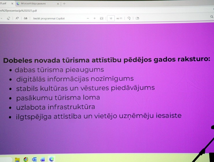 Zemgales Tūrisma asociācija satiekas Dobeles pilī un sveic gada labākos tūrisma objektus un uzņēmējus 381772