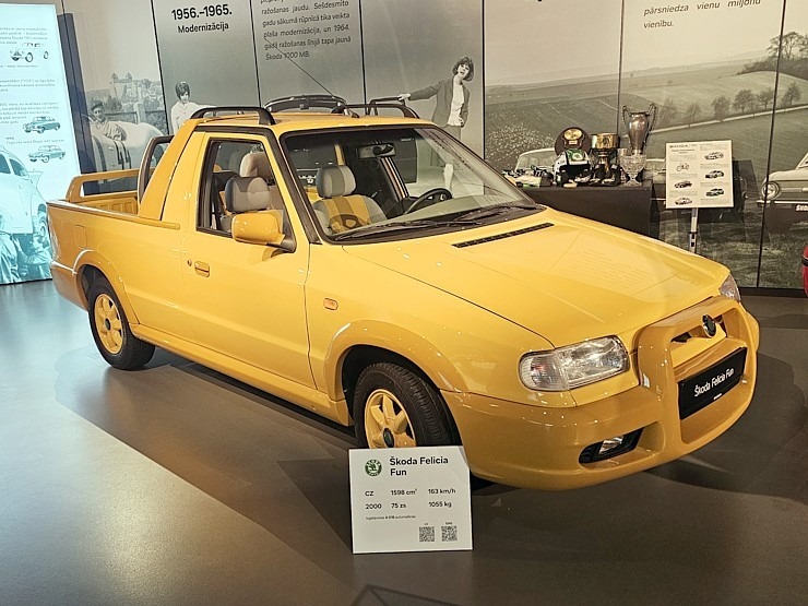 Rīgas Motormuzejā čehu autozīmols «Škoda» atzīmē 130. gadu jubileju un atskatās uz 2025.gada sasniegto 384190