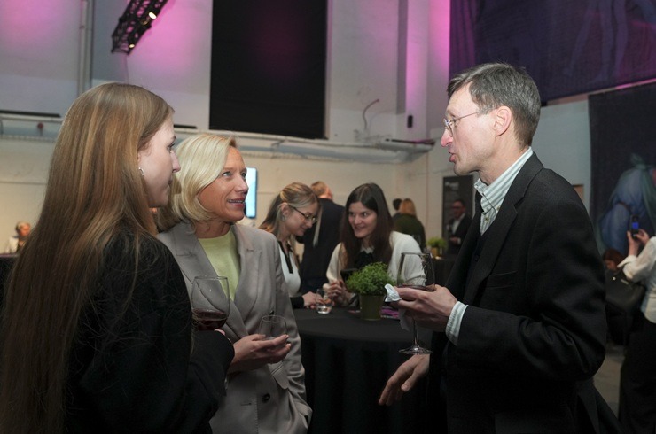 Vidzemes tirgū interesenti pulcējas DA VINCI GENIUS atklāšanā 384340