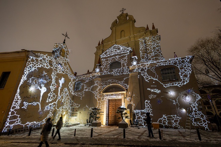 Viļņas gaismas festivāls izceļ pilsētas ziemas pievilcību 384901