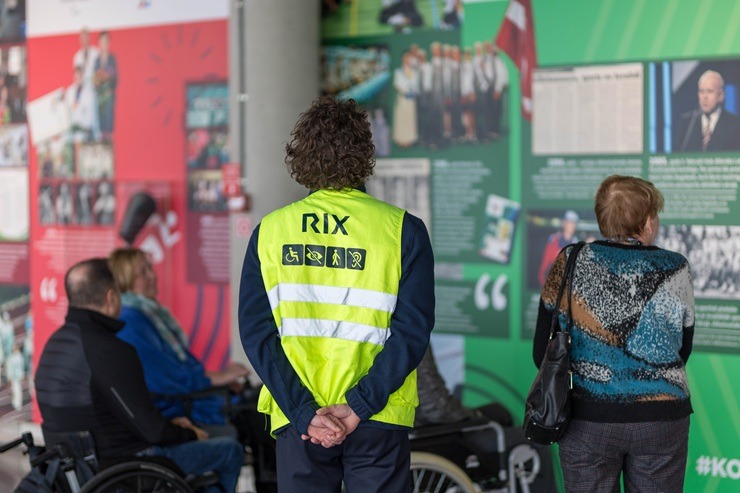 RIX Rīgas lidostā atklāta izstāde par parasporta vēsturi 384949