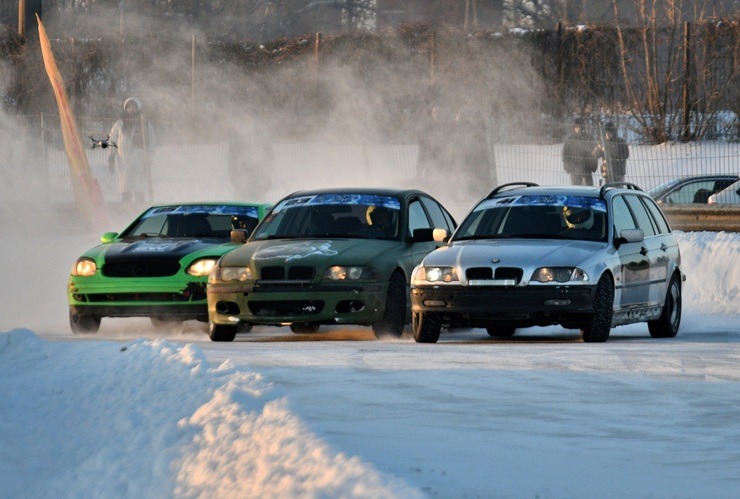 Bauskā, pirmajā ziemas drifta posmā dubultuzvaru izcīna PRO drifta izbijušais čempions Jānis Eglīte 385078