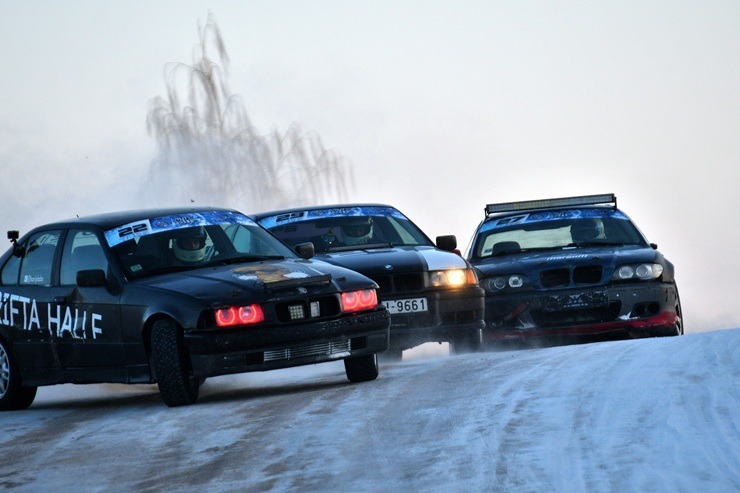 Bauskā, pirmajā ziemas drifta posmā dubultuzvaru izcīna PRO drifta izbijušais čempions Jānis Eglīte 385081