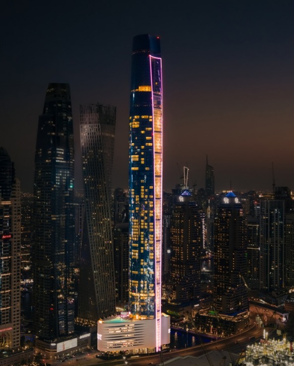 Fotoieskats pasaules augstākajā viesnīcā, kas atrodas Dubaijā 385149