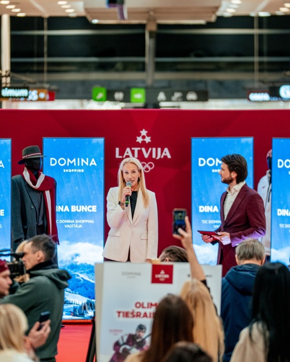Olimpieši prezentē Latvijas olimpiskās komandas tērpus 385199