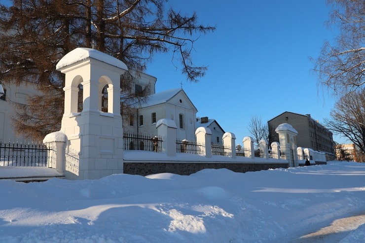 Z/S «Kurmīši» saimnieks Ivars Geiba fiksē sniegotās Krāslavas foto mirkļus 386553