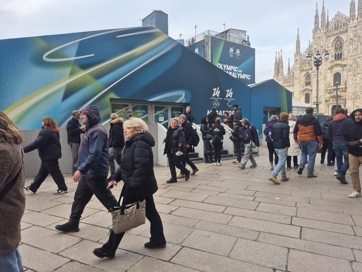 Travelnews.lv izstaigā Milānas centru olimpiskajā gaisotnē 386750