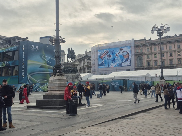 Travelnews.lv izstaigā Milānas centru olimpiskajā gaisotnē 386751