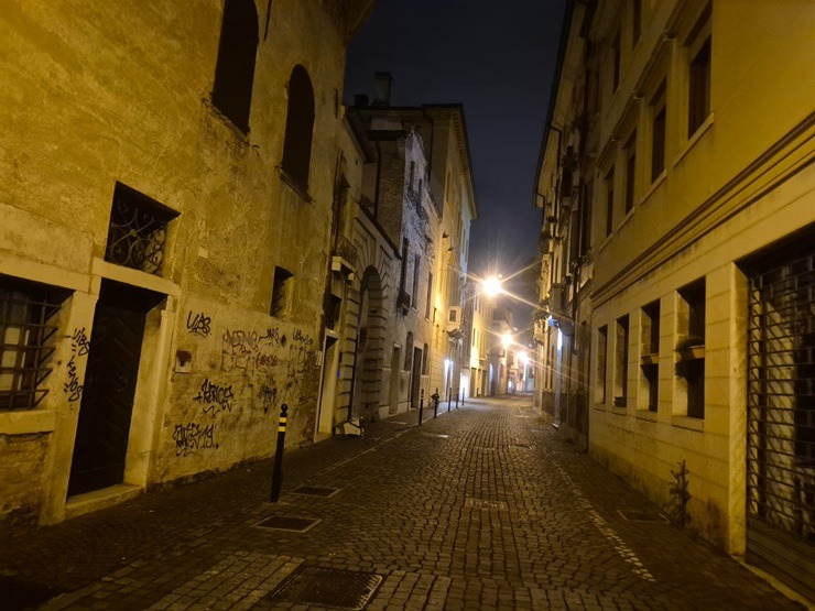 Travelnews.lv dodas vēlā vakara pastaigā pa Ziemeļitālijas pilsētu Treviso 387376
