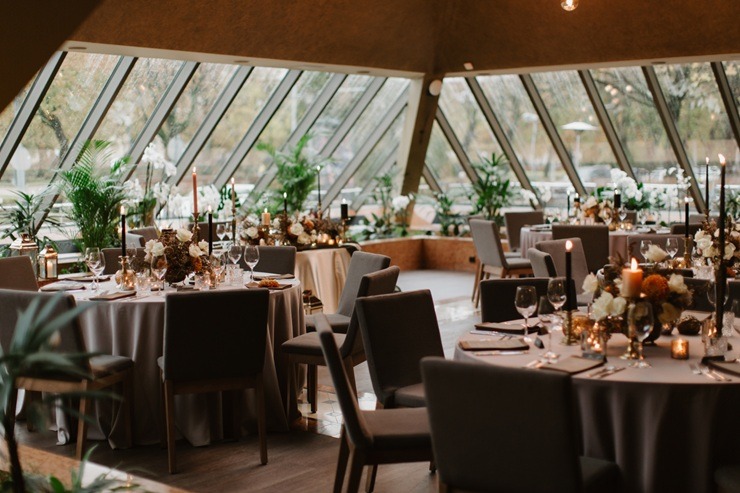 Viesnīca «Radisson Blu Rīdzene» aicina svinētājus uz restorānu «Piramīda» 389083