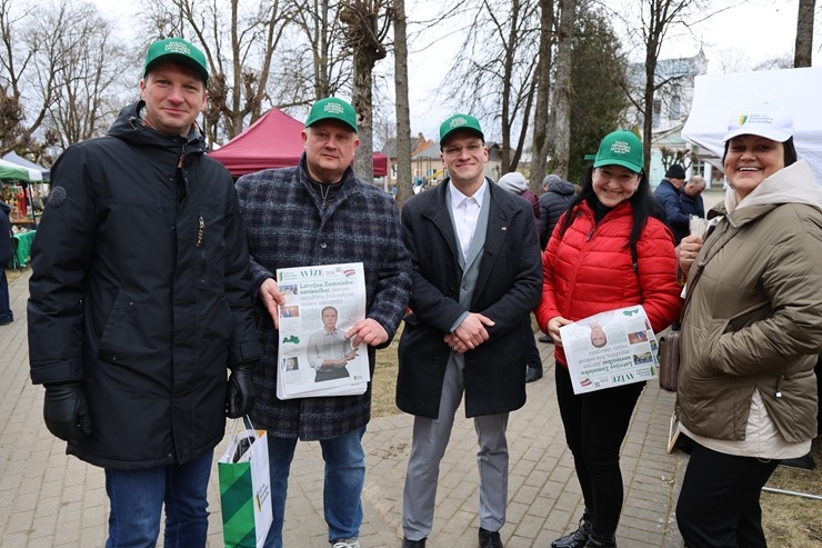 Krāslavas novada Dagdā notiek Lieldienu gadatirgus! 389181