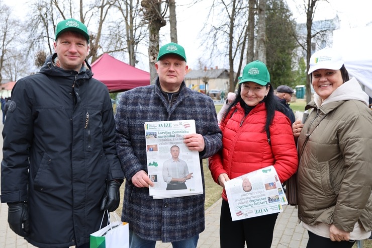 Krāslavas novada Dagdā notiek Lieldienu gadatirgus! 389183