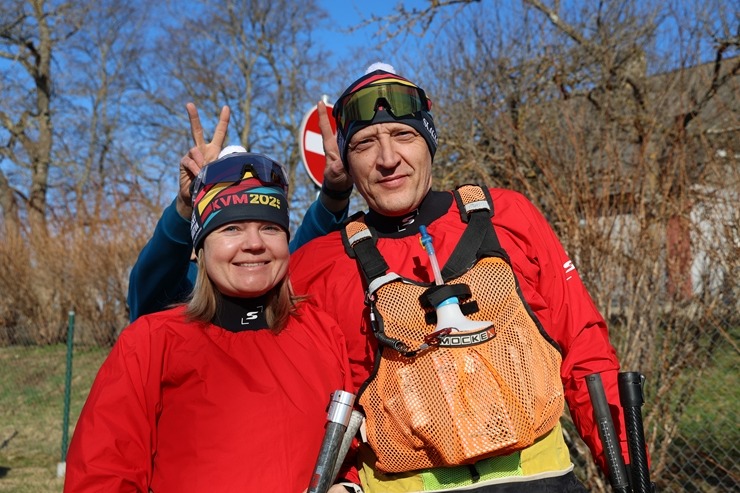 Apmeklējam Latvijas airēšanas maratonu čempionāta posmu uz Maltas upes Latgalē. Sadarbībā ar «Estravel Latvia» 389565