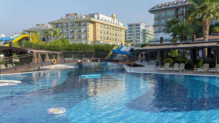 Šīs viesnīcas Sidē ceļotāji izvēlas atkal un atkal 389925