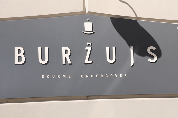 Rīgas restorāns «Buržujs»: Berga bazārā norisinās pirmie Jūras velšu svētki 390086