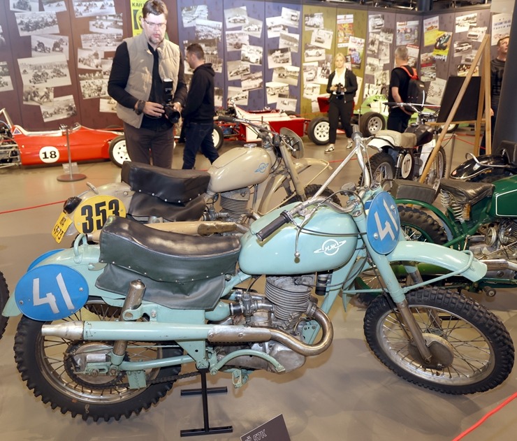 Rīgas Motormuzejā atklāta īpaša izstāde, kas veltīta Biķernieku trases 60 gadu jubilejai 390094