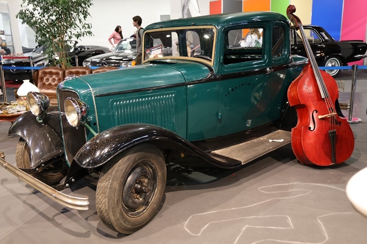 Ķīpsalā pulcējas auto fani uz starptautisko autoindustrijas izstādi 2026 390494