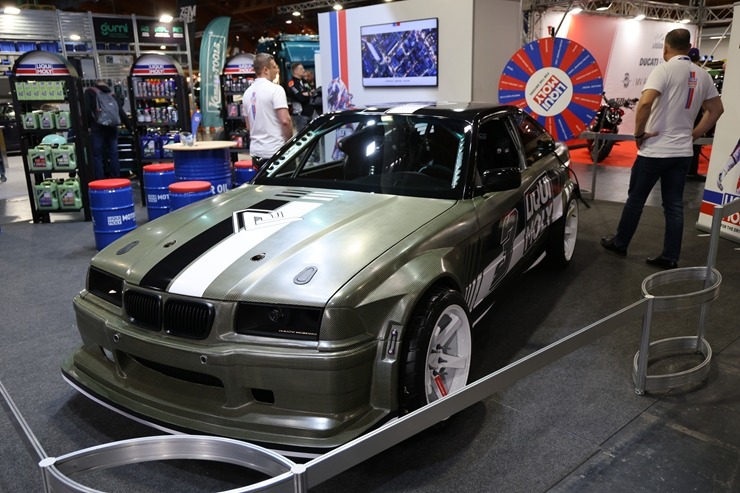 Ķīpsalā pulcējas auto fani uz starptautisko autoindustrijas izstādi 2026 390508