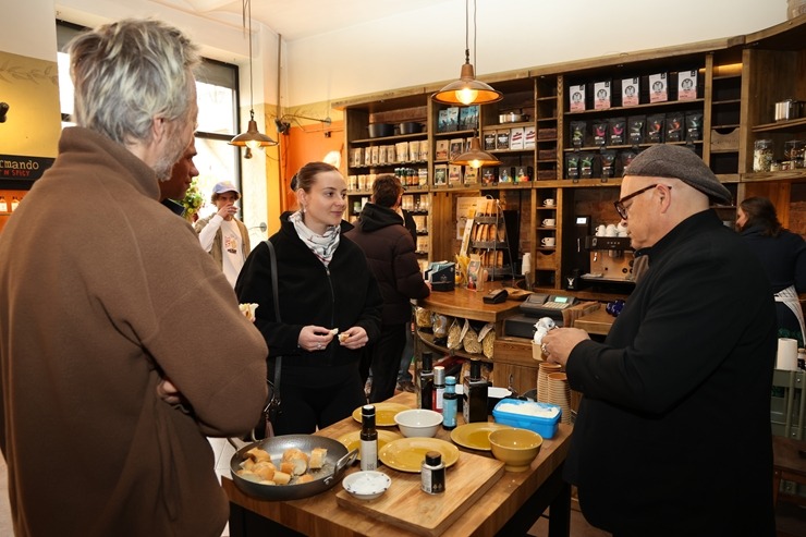 Šefpavārs Elmārs Tannis atver jaunu garšu koncepta veikalu «Gourmando» Rīgā 390861