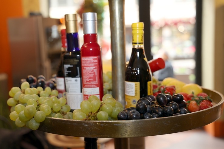 Šefpavārs Elmārs Tannis atver jaunu garšu koncepta veikalu «Gourmando» Rīgā 390863