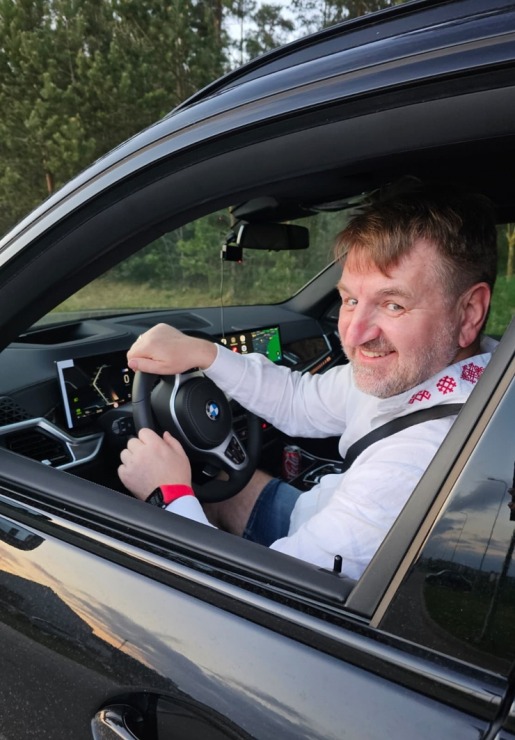 Sadarbībā ar auto nomu «SIXT Latvija» apceļojam svētku Latviju - BMW X5 no 60 eiro dienā 390983