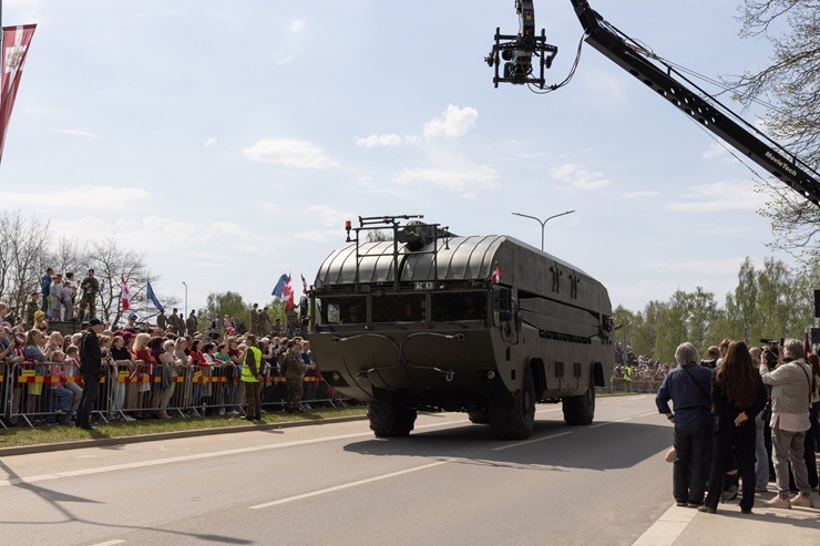 Nacionālo bruņoto spēku diena – Brīvības svētki Aizkrauklē 391177
