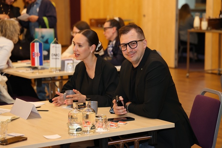 Kontaktbirža «TTR Baltic May 2026» pulcē tūrisma firmas viesnīcā «Radisson Blu Latvija Conference & Spa Hotel» 391246